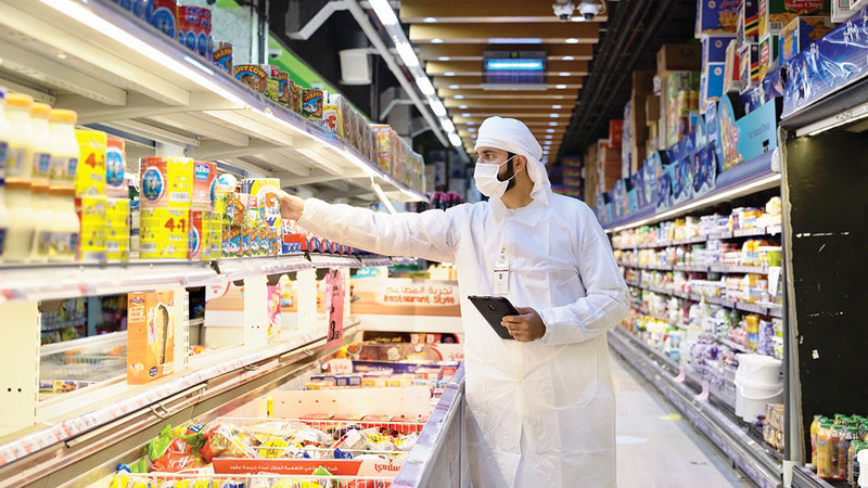 %90 من المنشآت الغذائية والصحية في عجمان ملتزمة بالقوانين