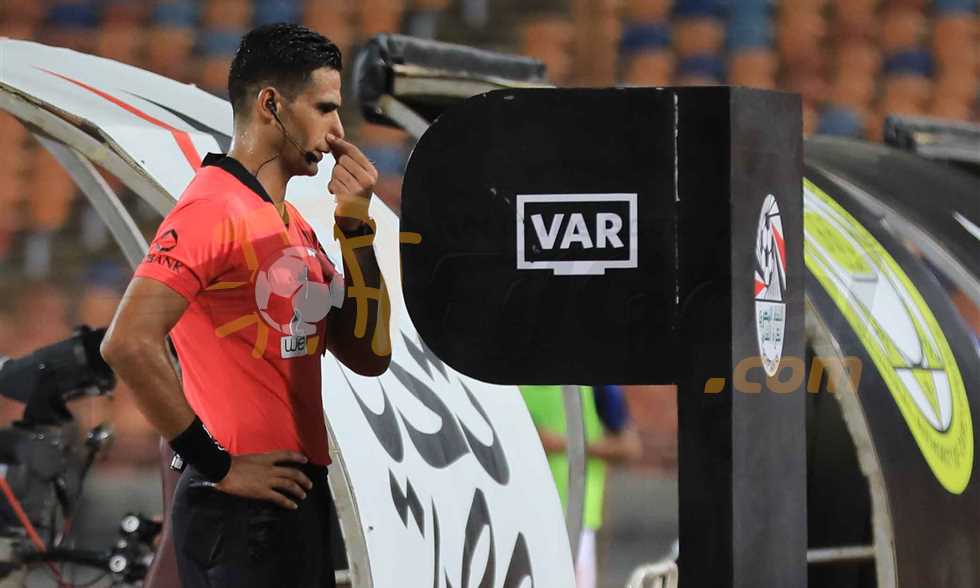 FilGoal | أخبار | صاحب الأرض لم يفز تحت قيادته.. معروف يدير مباراة فاركو والزمالك تحكيميا