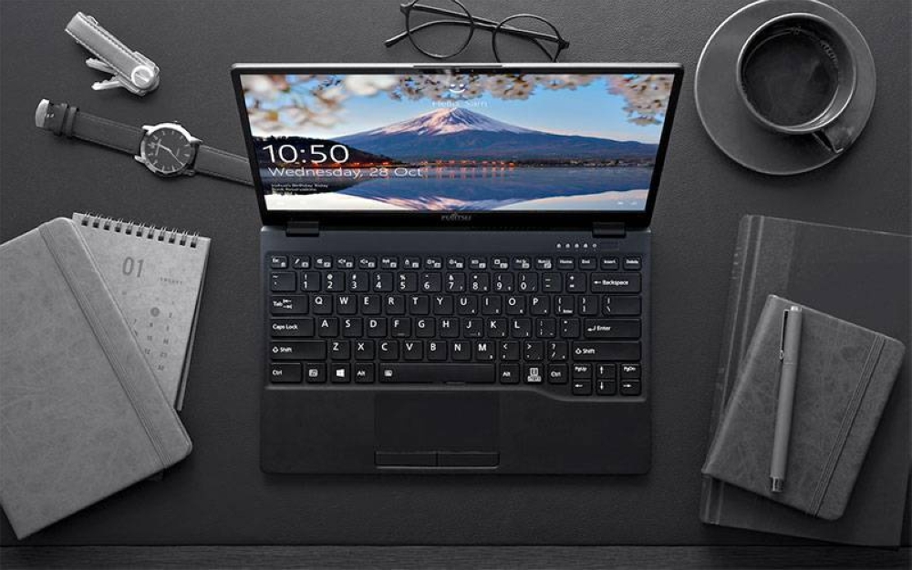 أجهزة فوجيتسو الأيقونية فائقة الخفة