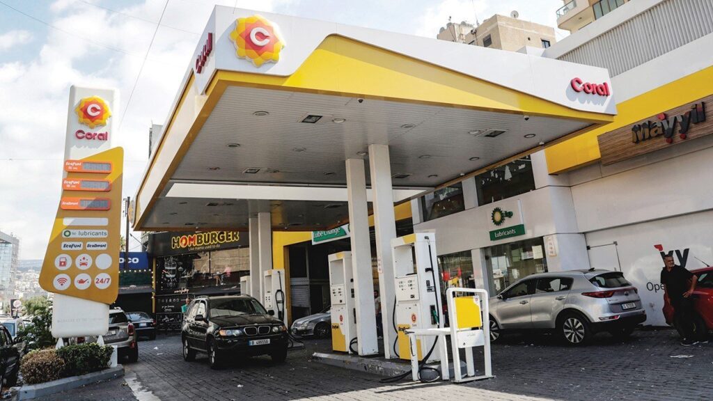أسعار البنزين في لبنان تعاود الارتفاع.. والمازوت يتراجع