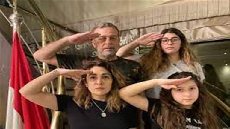 ألغوا متابعة إنستجرام.. تصاعد أزمة زوجة شريف منير وبناتها