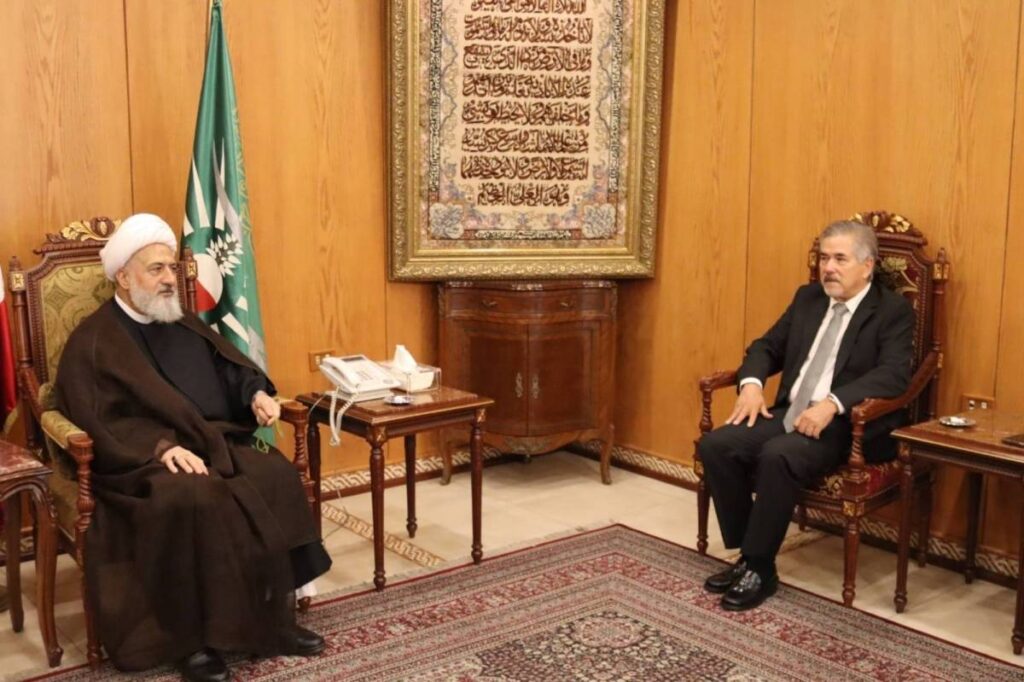 الخطيب بحث مع سفير كوبا
في الأوضاع وسبل تعزيز العلاقات