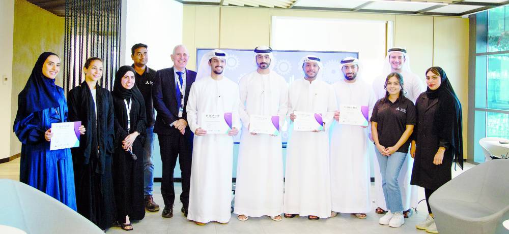 «الشارقة للابتكار» يخرِّج الدفعة الثانية من المهندسين الإماراتيين