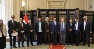 الصحة: الرئيس السيسي حريص على تقديم كافة الدعم للأطباء وأعضاء الفريق الصحى