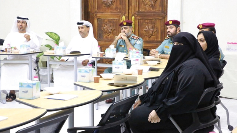 المنطقة الشرقية تستعد للحالة الجوية بالآليات والمعدات
