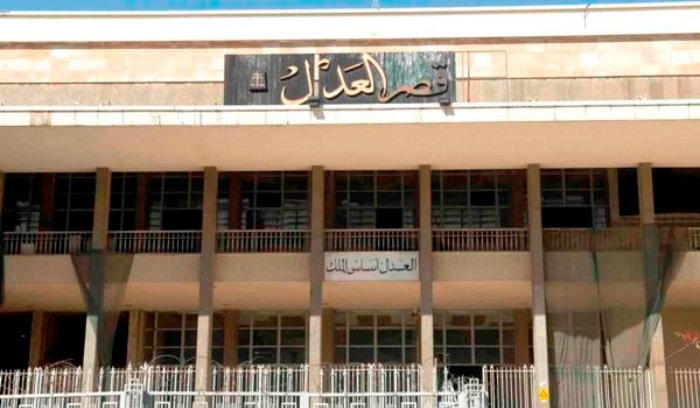 انتفاضة غير مسبوقة لقضاة لبنان.. الأزمة الاقتصادية "تجمّد" العدالة