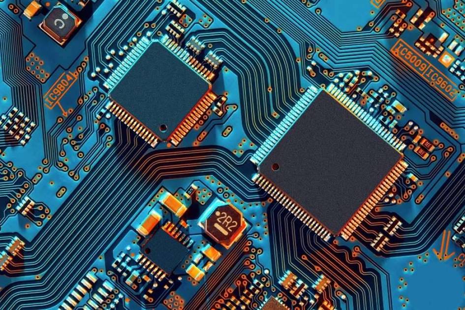 باحثون يكشفون عن مواد ثنائية الأبعاد في الإلكترونات الدقيقة