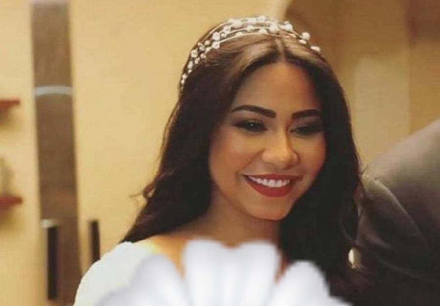 بعد أن حذرها منه حسام حبيب.. خطوبة شيرين عبدالوهاب تفجر ضجة في الوسط الفني.. أول صورة للعريس !!