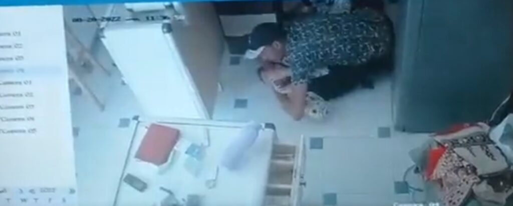 بعد اعتداء بشع على فتاة بصيدلية.. مصريون يطالبون بـ"حق فاطمة"