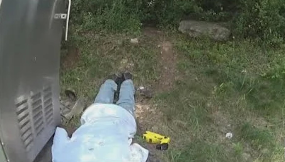 بلاسينغيم أصيب بالشلل