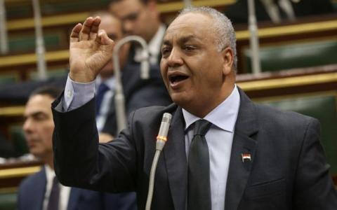 تراشق حاد بين نجل مبارك وبرلماني مصري على هامش «حريق الكنيسة»
