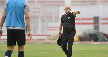 حيلة جديدة من فيريرا لزيادة قدرة لاعبى الزمالك على الاحتفاظ بالكرة.. تعرف عليها
