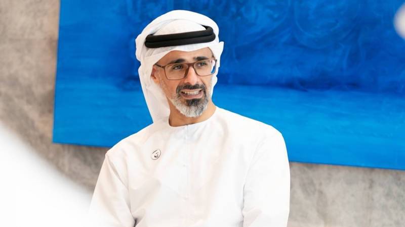 خالد بن محمد بن زايد يطّلع على المبادرات التربوية في مقر «التعليم والمعرفة» بأبوظبي