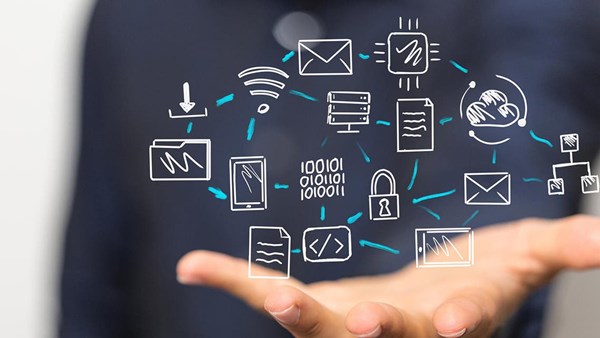 خبير عالمي: التحول الرقمي يدعم الإعلام