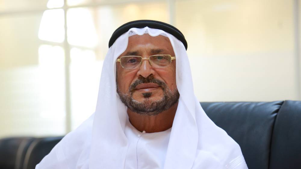 سلطان بن غافان يستعيد أهازيج ومعاني من الماضي