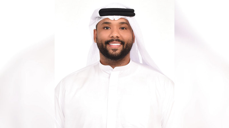 عبدالله: إيماني العميق بقيم الإيجابية والأمل يدفعني إلى إلهام الناس بتغيير حياتهم نحو الأفضل.   من المصدر