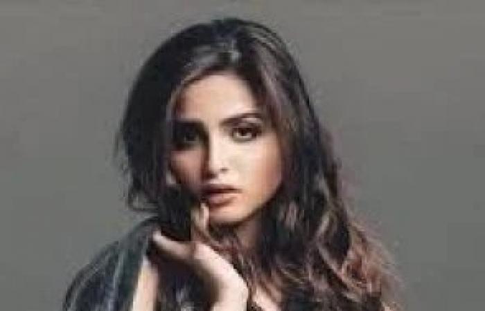 شاهد .. جرائة من العيار الثقيل حلا الترك سكرانه بأحضان سعد المجرد بالشورت وتتصدر حديث المتابعين .. اتفرج