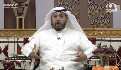 شاهد.. قصة إمام مسجد وجد المصلين يضحكون بعدما اعتلى المنبر وبدأ يلقي الخطبة.. والسبب مفاجأة 