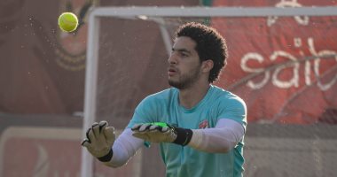 شوبير: الأهلى حقق مكاسب كثيرة بالناشئين.. وأوفا شتت انتباه شلبى فى ركلة الجزاء