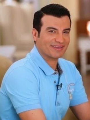 ظُهور مُفزع وكارثي للفنان إيهاب توفيق بعد تعرضه لوعكة صحية !! لن تستطيع التعرف عليه ! (صورة)