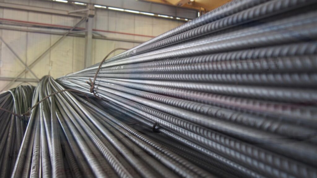 عاجل.. 400 جنيه ارتفاع جديد في أسعار الحديد وعضو اتحاد الصناعات يكشف الأسباب