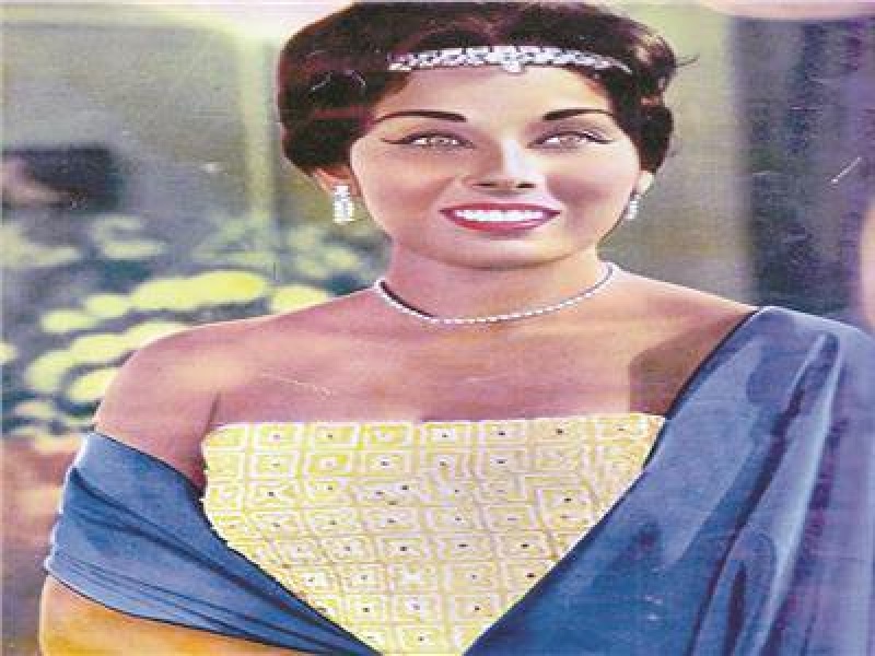 فنانة شهيرة تبوح بأسرار مثيرة وصادمة عن العندليب وفريد الأطرش : وضعوني في سرير خلف الكاميرات وعندما أستلقيت على ظهري كانت الصدمة.!! (شاهد الصور)