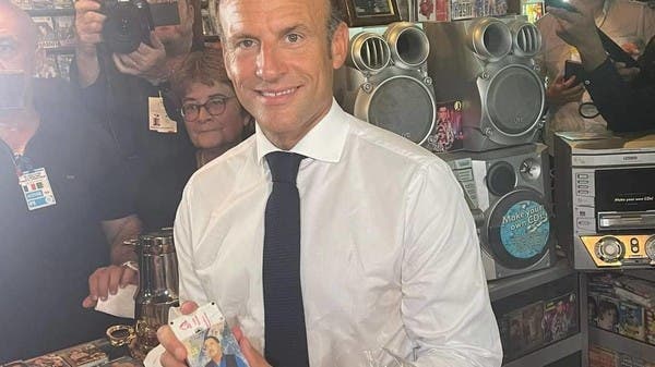 قصة متجر بالجزائر زاره ماكرون وسطع بأغنية حصدت 80 مليون مشاهدة 