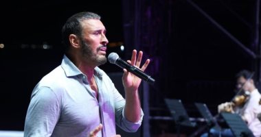 كاظم الساهر لـ"منى الشاذلى": "معروف عنى أنى بيتوتى وديكتاتور".. فيديو