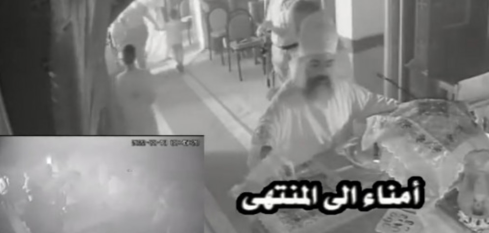 لماذا بقي وسط الحريق؟.. تأكيد صحة فيديو الكاهن الراحل لكنيسة "أبو سيفين"