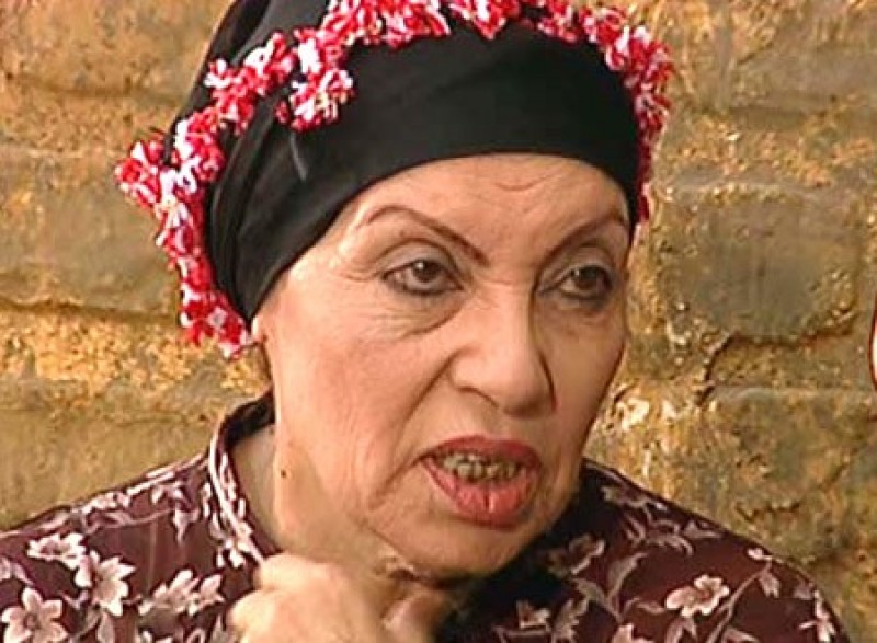 لن تصدق ماذا فعلت زوجة طليق رجاء حسين الفنانة المشهورة بعد وفاة ضرتها.. ردة فعلها فاجئ الجميع
