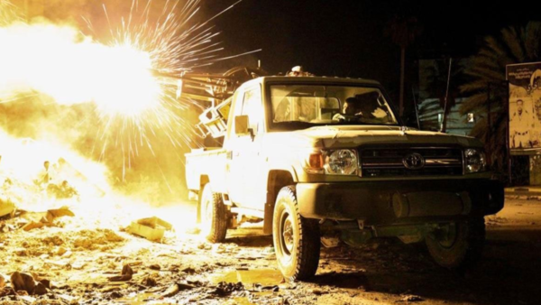 ليبيا.. قتيلان باشتباكات مسلحة وإعلان الطوارئ بمحيط مجلس الوزراء