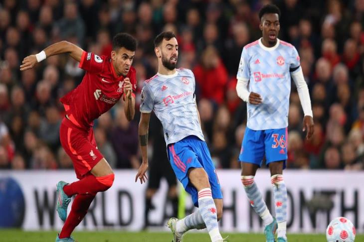 ليفربول يهدد مانشستر يونايتد بأرقام كارثية
