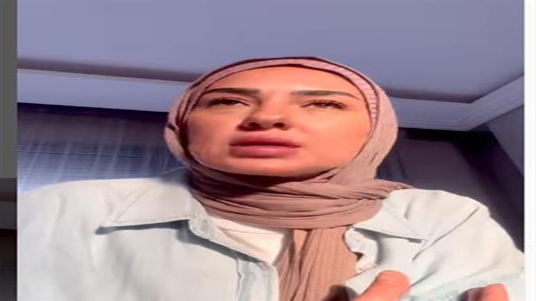 ماذا قالت الفنانة المعتزلة مي فخري عن "فيلر" الشفايف وعمليات