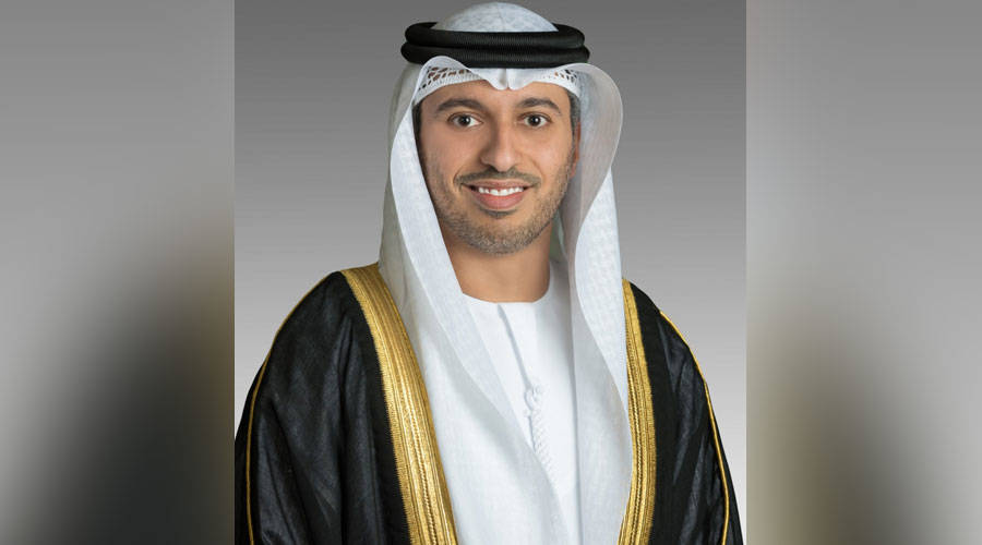 محمد بن زايد يضيء دروب العلم للأجيال بكلمات مأثورة