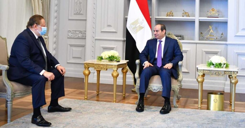من هو حسن عبد الله القائم بأعمال محافظ البنك المركزي المصري؟