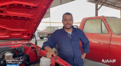 مهندس كيميائي يوضح سبب عمله في مجال تصليح السيارات .. ويكشف عن دخله الشهري • صحيفة المرصد