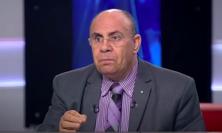 مُتصلة تصدم مبروك عطية : جوز بنتى يعاشرها من الخلف بالاجبار وهي بتتوجع !! لن تصدق كيف ردّ الداعية !