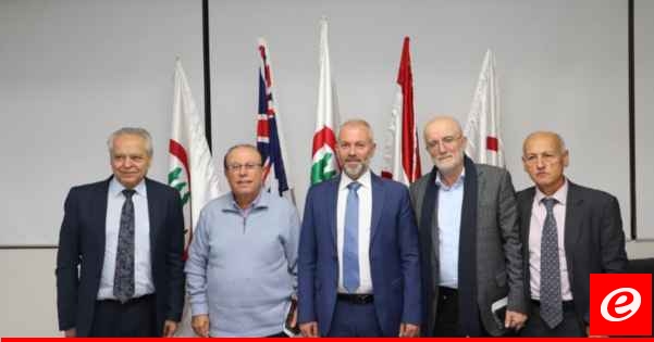 نريد رئيسا لا يساوم والكباش على الحكومة لا يعنينا