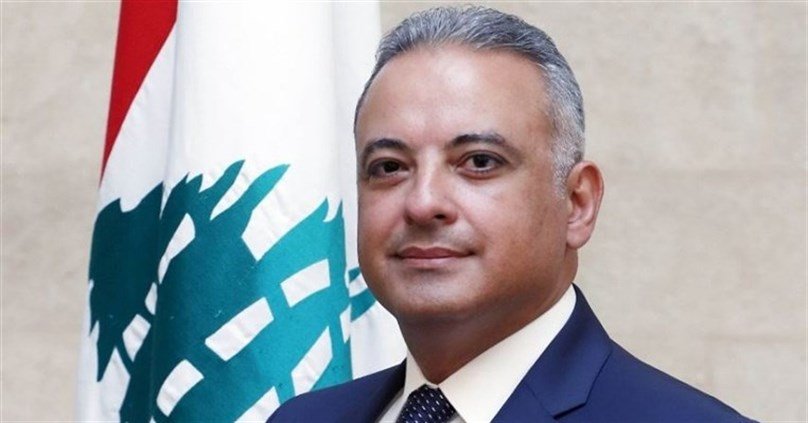 وزير الثقافة يردّ على غانتس: أيّ محاولة ستجر إلى المآسي والويلات!