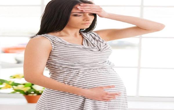 10 علامات خطر على الحمل يجب الانتباه لها