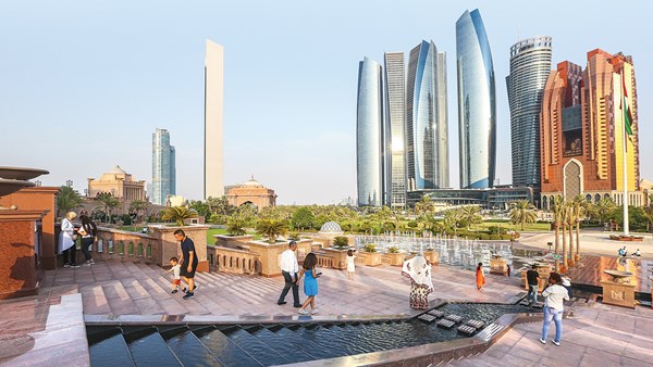100 مليون سائح زاروا الإمارات خلال 5 سنوات