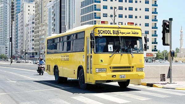289 حافلة مدرسية تغطي النقل المدرسي في الفجيرة