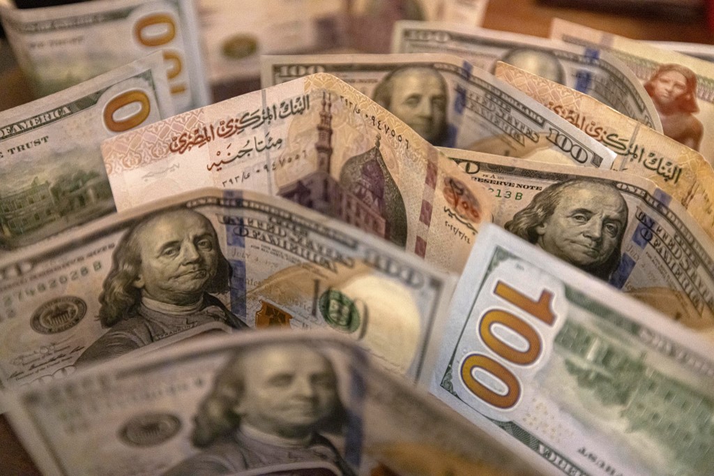 أسترالية تحصل على 7 ملايين دولار بالخطأ