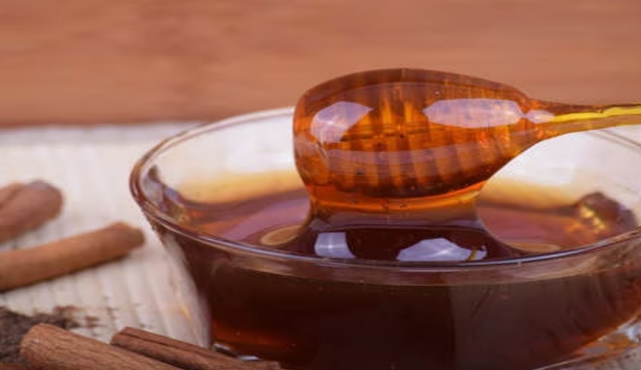 إليكم لماذا يعتبر العسل والقرفة مزيجاً عظيماً!