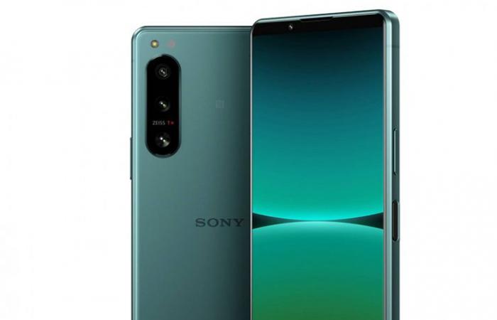 الإعلان عن هاتف Sony Xperia 5 IV بسعة أكبر للبطارية ودعم الشحن اللاسلكي