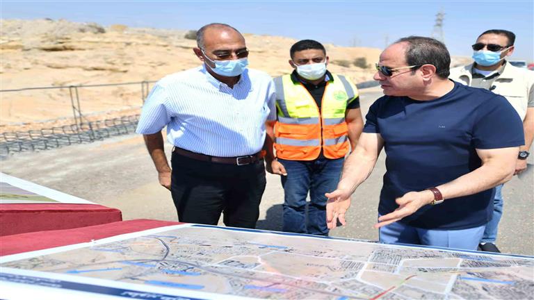 الرئيس السيسي: حررنا وسهلنا الحركة في شرق وغرب وجنوب القاهرة