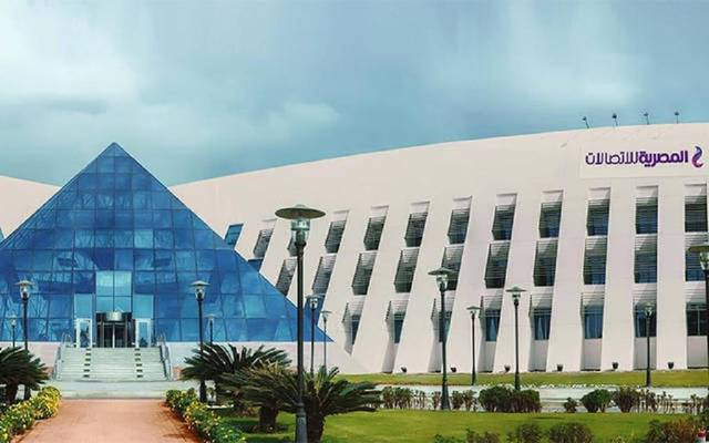 المصرية للاتصالات ترد على سعي صندوق قطر السيادي شراء حصتها في فودافون مصر