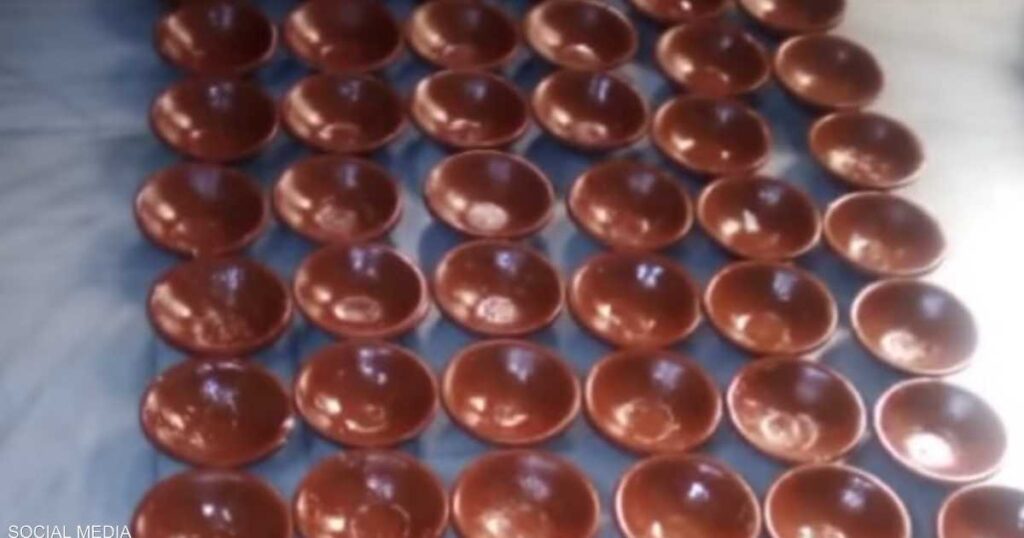 بالفيديو.. سوريا تصادر مخدرات مصنعة على شكل صحون فخارية