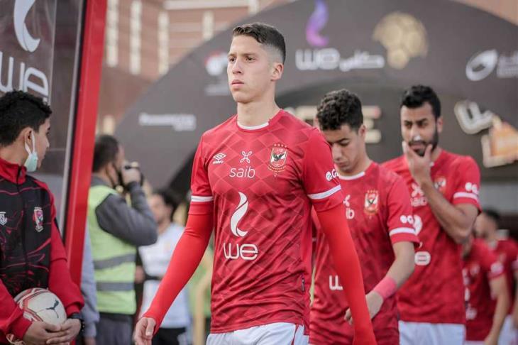 بند أتاح للأهلي استعادة مغربي.. واللاعب يصل القاهرة