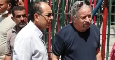 تشييع جثمان المخرج علي عبد الخالق من مسجد السيدة نفيسة لمثواه الأخير
